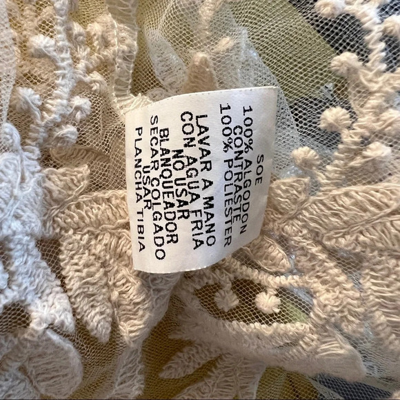 Just Me crochet and lace knit mesh tank/cami top, sz S - Picture 9 of 9